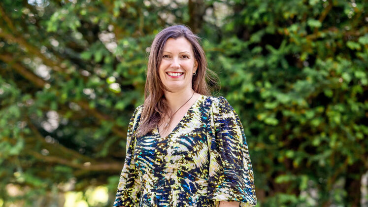 Sona Starkova - Eric Robinson